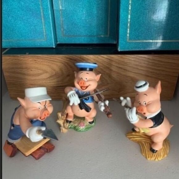 Walt Disney Three Little Pigs